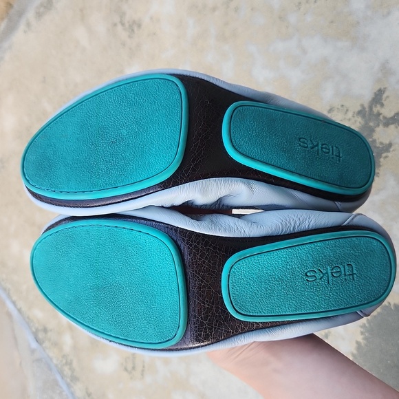 Tieks Feather Gray Size 7 - Picture 8 of 9